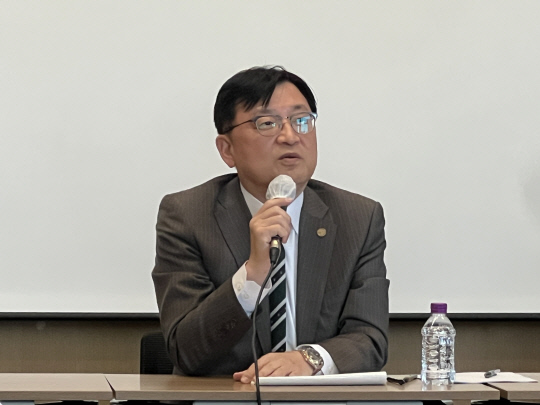 조준희 한국소프트웨어산업협회장(유라클 대표)이 26일 서울 여의도 FKI 타워에서 열린 '제20대 회장 취임 기자간담회'에서 발언을하고 있다. 유진아 기자